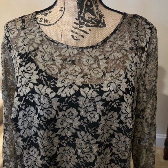 Talbots top - Picture 2 of 7